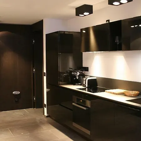 Mathon Apartment *